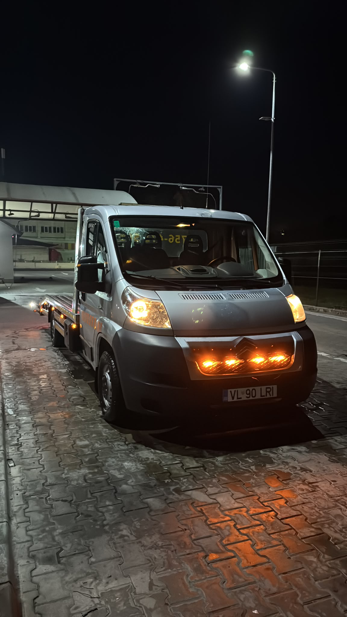 Tractare auto - interventie urgenta